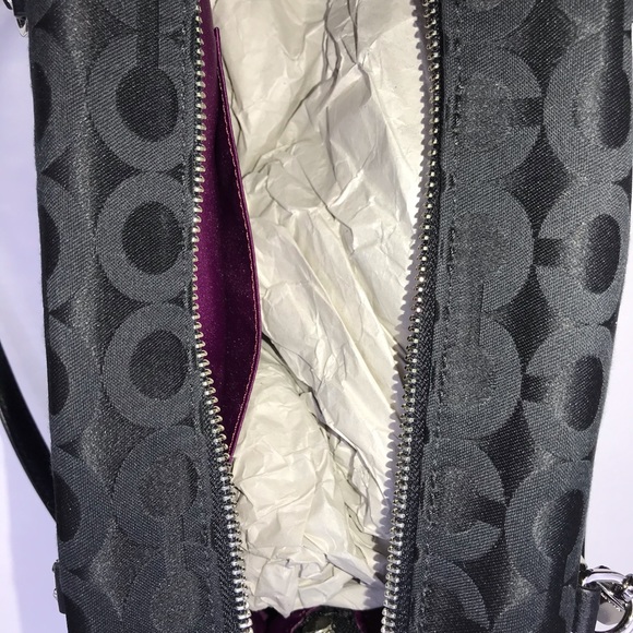 COACH Madison Op Art Satchel - Picture 10 of 11